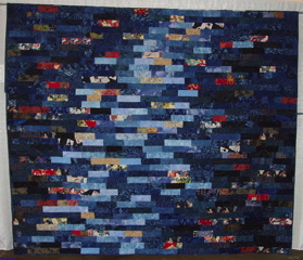 B 01 Lou Ann Smith - Japanese Waves - 3rd Place Large Traditional Pieced Self Quilted